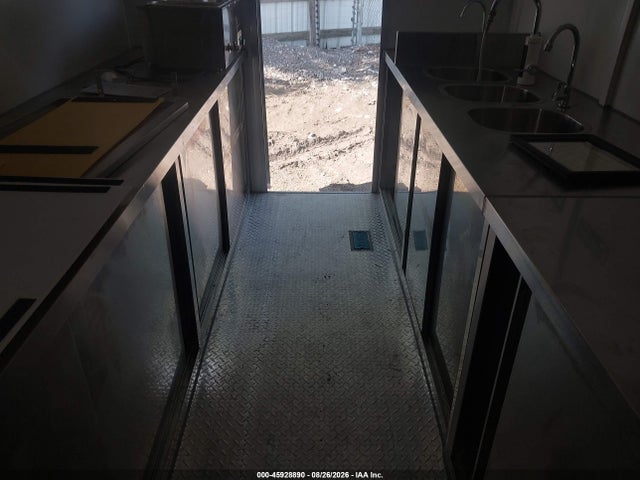 Продаж на аукціоні авто 2024 Trailer Qingdao Oriental Food Trailer, vin: R76B2N2G7RA000647, номер лоту: 45928890