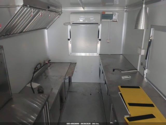 Продаж на аукціоні авто 2024 Trailer Qingdao Oriental Food Trailer, vin: R76B2N2G7RA000647, номер лоту: 45928890