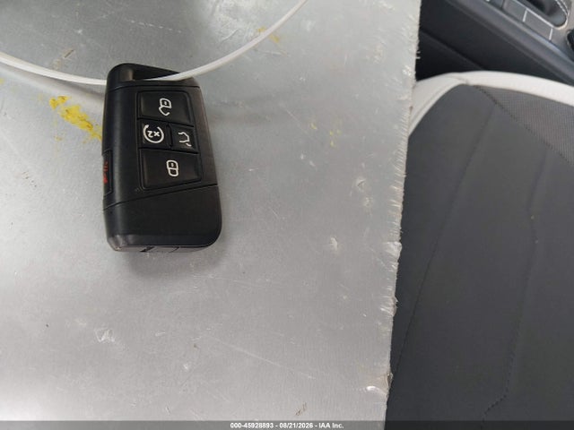 45928893 :رقم المزاد ، 3VVVC7B24SM068467 vin ، 2025 Volkswagen Taos 1.5t Se مزاد بيع