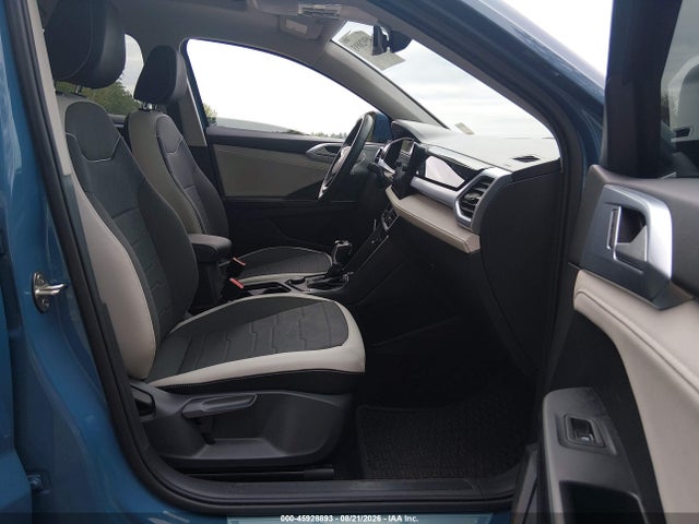 45928893 :رقم المزاد ، 3VVVC7B24SM068467 vin ، 2025 Volkswagen Taos 1.5t Se مزاد بيع