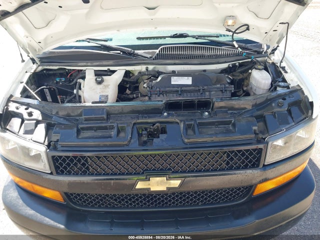 Продажа на аукционе авто 2021 Chevrolet Express Passenger Rwd 3500 Extended Wheelbase Ls, vin: 1GAZGNFP9M1153117, номер лота: 45928894