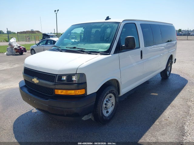 Продажа на аукционе авто 2021 Chevrolet Express Passenger Rwd 3500 Extended Wheelbase Ls, vin: 1GAZGNFP9M1153117, номер лота: 45928894