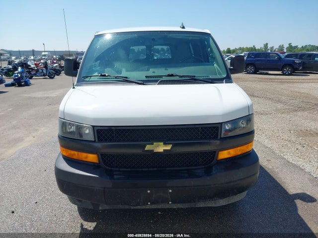 Продажа на аукционе авто 2021 Chevrolet Express Passenger Rwd 3500 Extended Wheelbase Ls, vin: 1GAZGNFP9M1153117, номер лота: 45928894