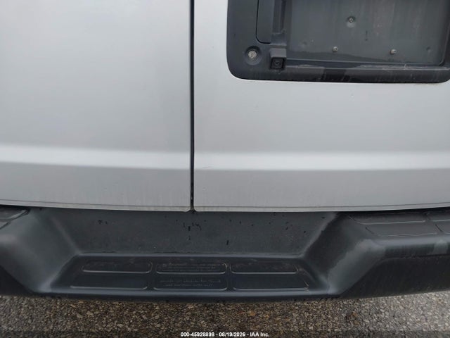 45928898 :رقم المزاد ، 1GAWGEFP7R1158116 vin ، 2024 Chevrolet Express Passenger Rwd 2500 Regular Wheelbase Ls مزاد بيع