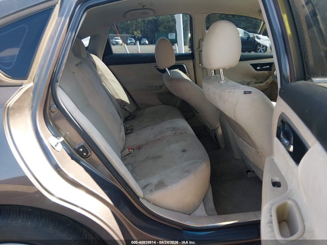 Продажа на аукционе авто 2014 Nissan Altima 2.5 S, vin: 1N4AL3AP3EC121240, номер лота: 45928914