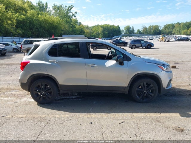2020 Chevrolet Trax Awd Lt მანქანა იყიდება აუქციონზე, vin: 3GNCJPSB2LL313261, აუქციონის ნომერი: 45928973