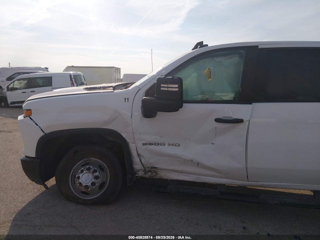 45928974 :رقم المزاد ، 1GB4WRE74RF381778 vin ، 2024 Chevrolet Silverado 3500hd Chassis Work Truck مزاد بيع