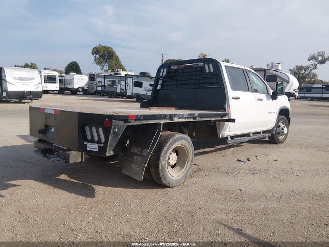 45928974 :رقم المزاد ، 1GB4WRE74RF381778 vin ، 2024 Chevrolet Silverado 3500hd Chassis Work Truck مزاد بيع