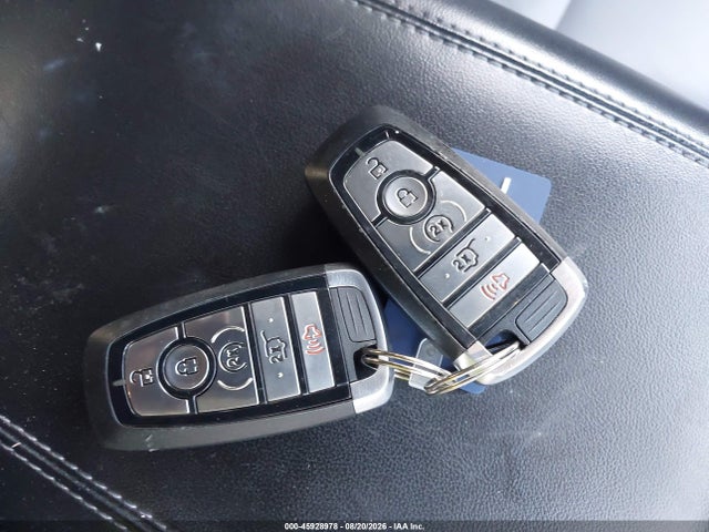 Продажа на аукционе авто 2022 Ford Explorer Xlt, vin: 1FMSK7DH6NGA72116, номер лота: 45928978