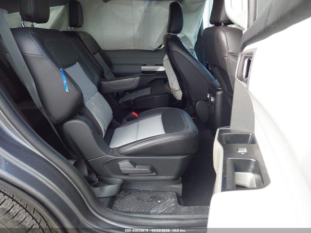 Продажа на аукционе авто 2022 Ford Explorer Xlt, vin: 1FMSK7DH6NGA72116, номер лота: 45928978