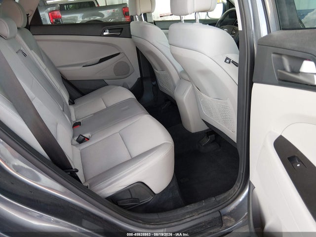 Продаж на аукціоні авто 2018 Hyundai Tucson Se, vin: KM8J23A47JU635515, номер лоту: 45928983