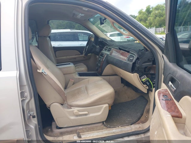 45928995 :رقم المزاد ، 1GNEK13027J137499 vin ، 2007 Chevrolet Tahoe Lt مزاد بيع