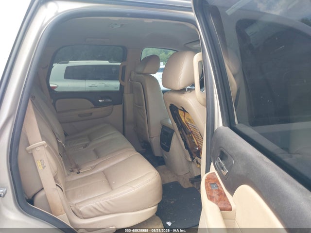 45928995 :رقم المزاد ، 1GNEK13027J137499 vin ، 2007 Chevrolet Tahoe Lt مزاد بيع