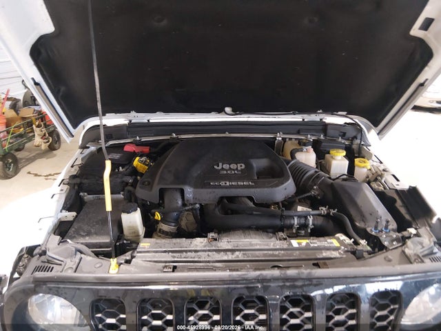 2021 Jeep Gladiator Willys 4x4 მანქანა იყიდება აუქციონზე, vin: 1C6JJTAM6ML542557, აუქციონის ნომერი: 45928996