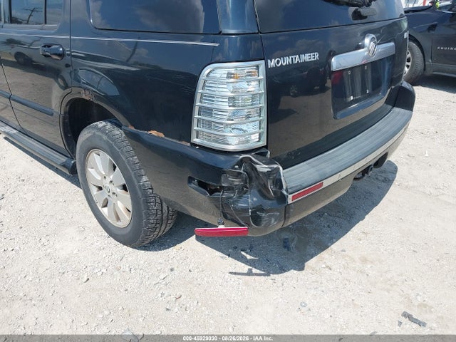 45929030 :رقم المزاد ، 4M2EU47E38UJ17752 vin ، 2008 Mercury Mountaineer مزاد بيع