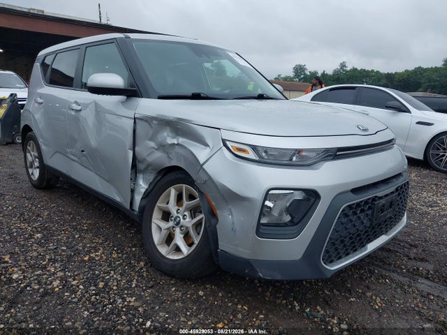 2021 Kia Soul S მანქანა იყიდება აუქციონზე, vin: KNDJ23AU8M7749112, აუქციონის ნომერი: 45929053