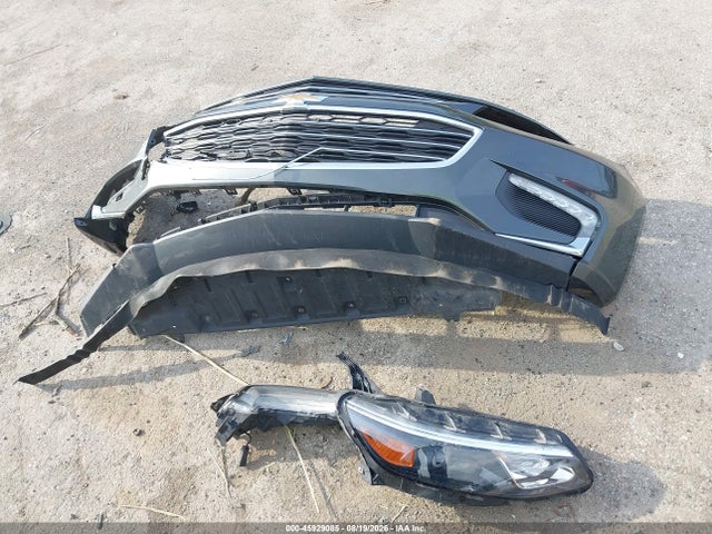 Продажа на аукционе авто 2016 Chevrolet Malibu 1lt, vin: 1G1ZE5ST2GF325696, номер лота: 45929085