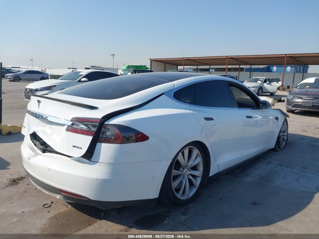 2016 Tesla Model S 60d/70d/75d/85d/90d მანქანა იყიდება აუქციონზე, vin: 5YJSA1E27GF121996, აუქციონის ნომერი: 45929099