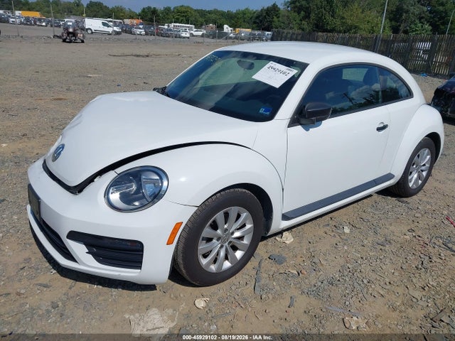 2017 Volkswagen Beetle #pinkbeetle/1.8t Classic/1.8t S მანქანა იყიდება აუქციონზე, vin: 3VWF17AT1HM628194, აუქციონის ნომერი: 45929102