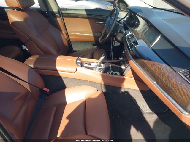 45929145 :رقم المزاد ، WBASP0C59DC988005 vin ، 2013 Bmw 550i Gran Turismo Xdrive مزاد بيع