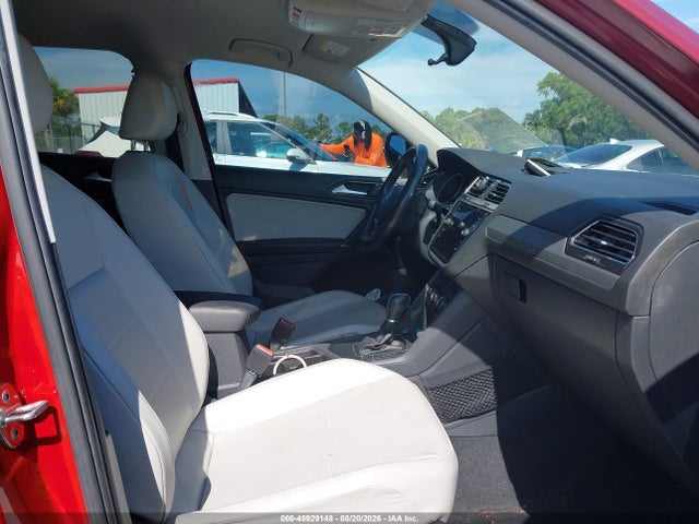 Продаж на аукціоні авто 2018 Volkswagen Tiguan 2.0t Se/2.0t Sel, vin: 3VV3B7AX3JM183440, номер лоту: 45929148