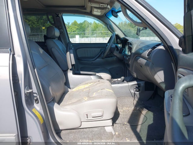 Aukcja sprzedaży 2001 Toyota Sequoia Limited V8, vin: 5TDBT48A31S015126, numer aukcji: 45929153