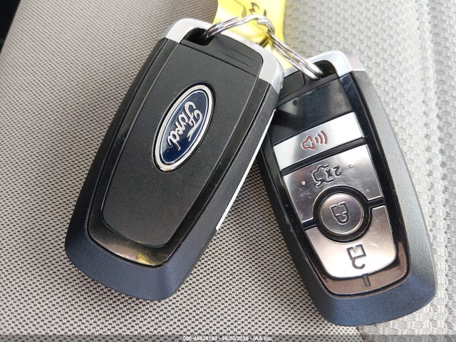 2018 Ford Fusion Hybrid S მანქანა იყიდება აუქციონზე, vin: 3FA6P0UU0JR273658, აუქციონის ნომერი: 45929160