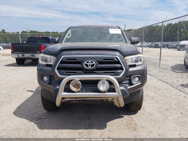 45929162 :رقم المزاد ، 5TFRZ5CN0GX008862 vin ، 2016 Toyota Tacoma Sr5 V6 مزاد بيع