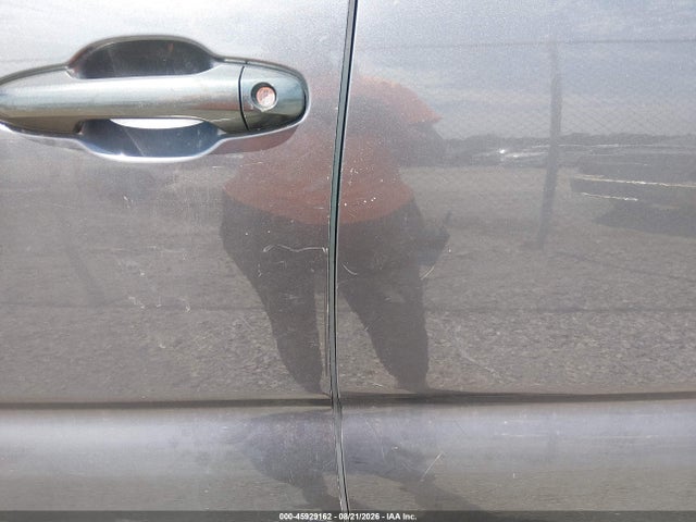 45929162 :رقم المزاد ، 5TFRZ5CN0GX008862 vin ، 2016 Toyota Tacoma Sr5 V6 مزاد بيع