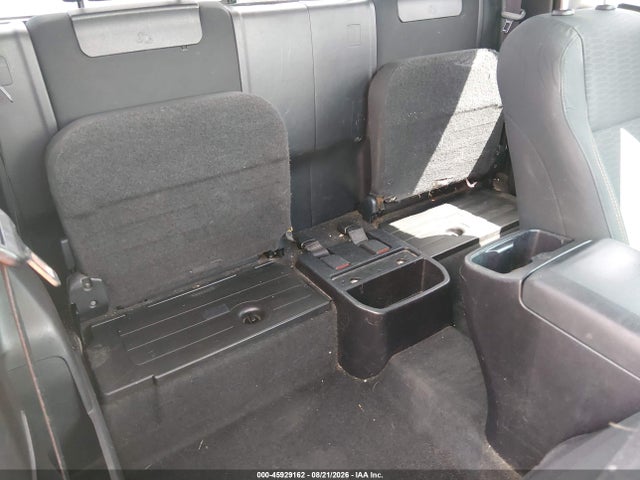 45929162 :رقم المزاد ، 5TFRZ5CN0GX008862 vin ، 2016 Toyota Tacoma Sr5 V6 مزاد بيع
