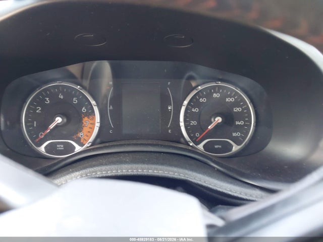 2015 Jeep Renegade Latitude მანქანა იყიდება აუქციონზე, vin: ZACCJBBT1FPB91024, აუქციონის ნომერი: 45929183
