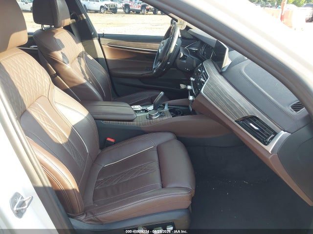 Продажа на аукционе авто 2018 Bmw 530e Iperformance, vin: WBAJA9C57JG623215, номер лота: 45929324