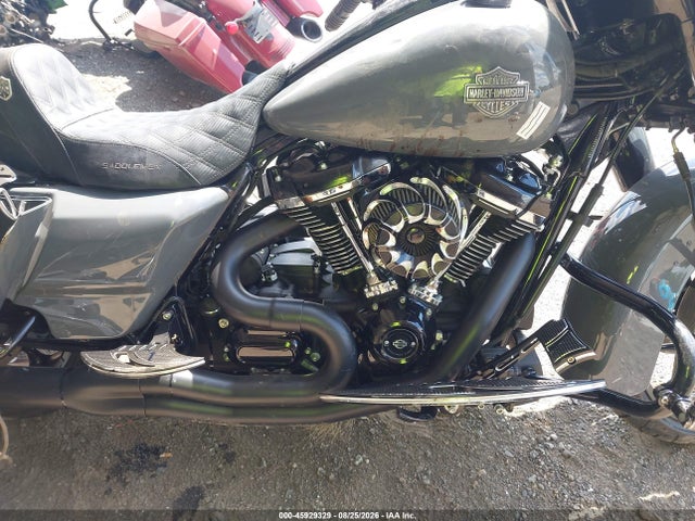 Harley-Davidson FLHXS 2022 1HD1KRP11NB640276 Image 8