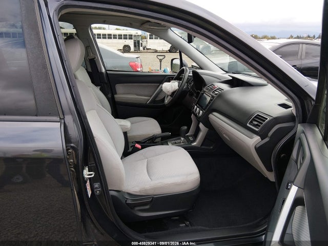 Subaru Forester 2.5i Premium 2017 JF2SJAEC5HH408605 Image 5