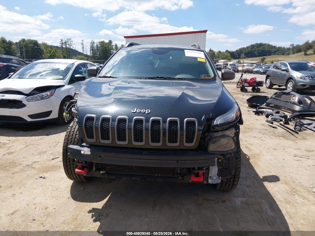 45929348 :رقم المزاد ، 1C4PJMBS2FW587552 vin ، 2015 Jeep Cherokee Trailhawk مزاد بيع