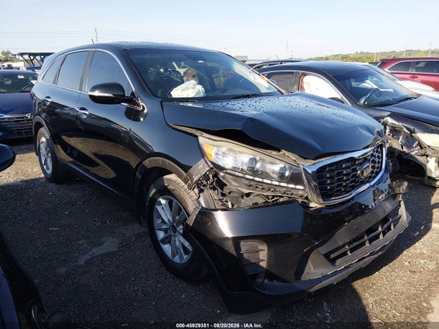 Продажа на аукционе авто 2019 Kia Sorento 2.4l L, vin: 5XYPG4A35KG578506, номер лота: 45929351