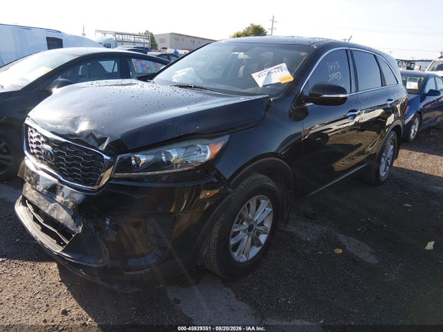 Продажа на аукционе авто 2019 Kia Sorento 2.4l L, vin: 5XYPG4A35KG578506, номер лота: 45929351