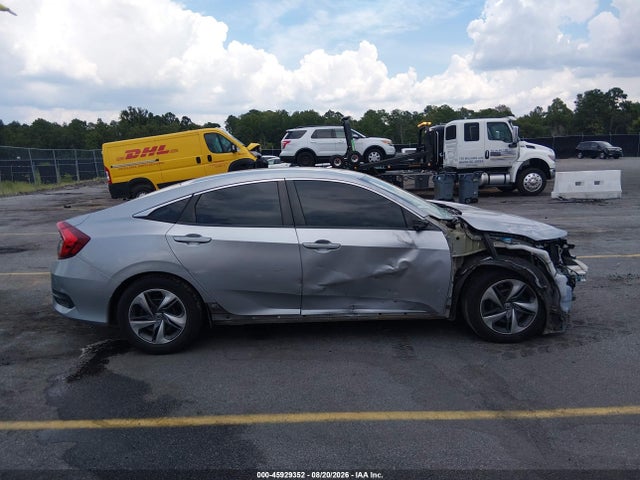 Auction sale of the 2020 Honda Civic Lx, vin: 2HGFC2F67LH533652, lot number: 45929352