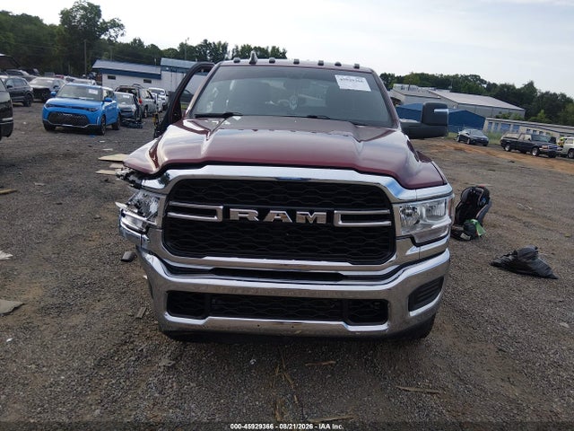 Продажа на аукционе авто 2024 Ram 2500 Tradesman  4x4 6'4 Box, vin: 3C6UR5CJ7RG392547, номер лота: 45929366
