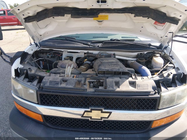 Продажа на аукционе авто 2015 Chevrolet Express Cutaway 3500 Diesel, vin: 1GB3G2BL6F1159656, номер лота: 45929369
