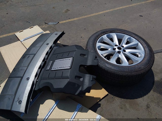 45929413 :رقم المزاد ، SALGS2WF3EA148329 vin ، 2014 Land Rover Range Rover 3.0l V6 Supercharged Hse مزاد بيع
