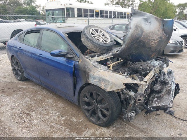 Aukcja sprzedaży 2015 Chrysler 200 S, vin: 1C3CCCDG2FN523579, numer aukcji: 45929421