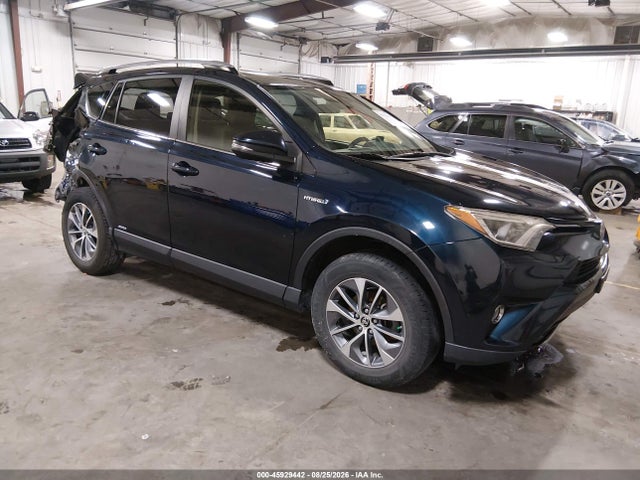 45929442 :رقم المزاد ، JTMRJREV7HD130441 vin ، 2017 Toyota Rav4 Hybrid Xle مزاد بيع