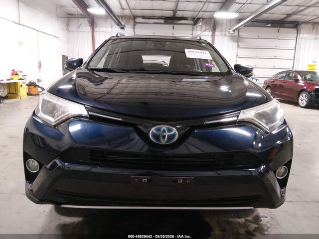45929442 :رقم المزاد ، JTMRJREV7HD130441 vin ، 2017 Toyota Rav4 Hybrid Xle مزاد بيع