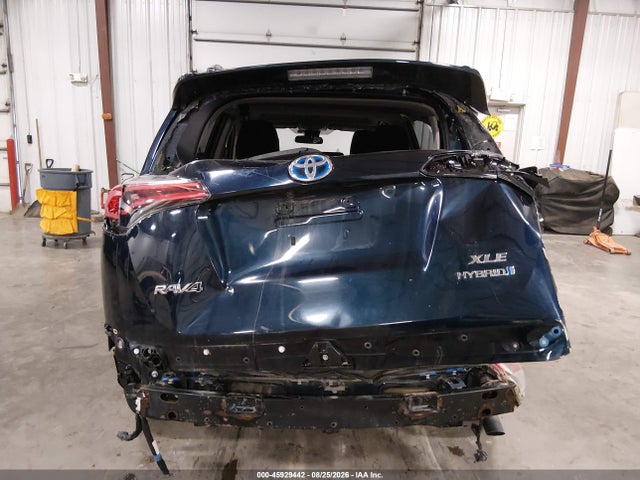 45929442 :رقم المزاد ، JTMRJREV7HD130441 vin ، 2017 Toyota Rav4 Hybrid Xle مزاد بيع
