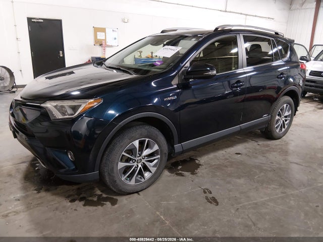 45929442 :رقم المزاد ، JTMRJREV7HD130441 vin ، 2017 Toyota Rav4 Hybrid Xle مزاد بيع