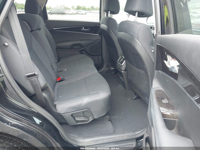 Продажа на аукционе авто 2017 Kia Sorento 2.4l Lx, vin: 5XYPG4A39HG261062, номер лота: 45929444