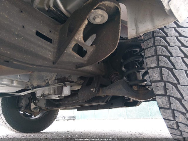 45929468 :رقم المزاد ، 1GAWGEFP7P1106546 vin ، 2023 Chevrolet Express Passenger Rwd 2500 Regular Wheelbase Ls مزاد بيع