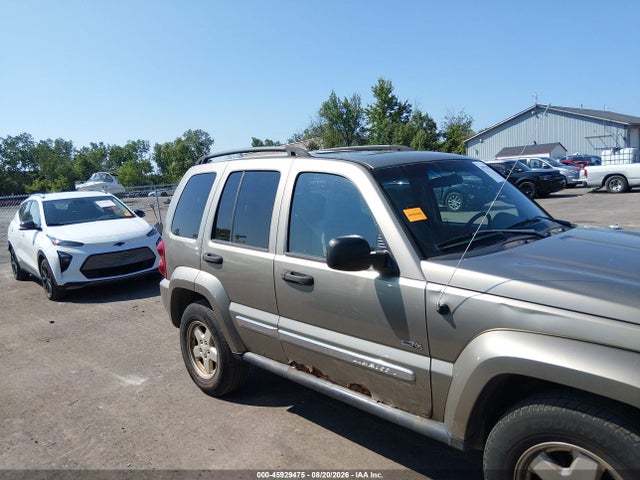 45929475 :رقم المزاد ، 1J4GL48K56W227252 vin ، 2006 Jeep Liberty Sport مزاد بيع