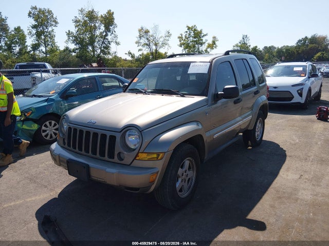 45929475 :رقم المزاد ، 1J4GL48K56W227252 vin ، 2006 Jeep Liberty Sport مزاد بيع